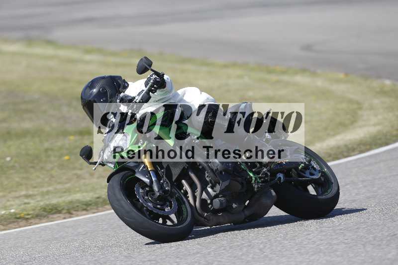 /01 02.04.2026 MAZ ADR/Gruppe gelb Gruppe gruen/50